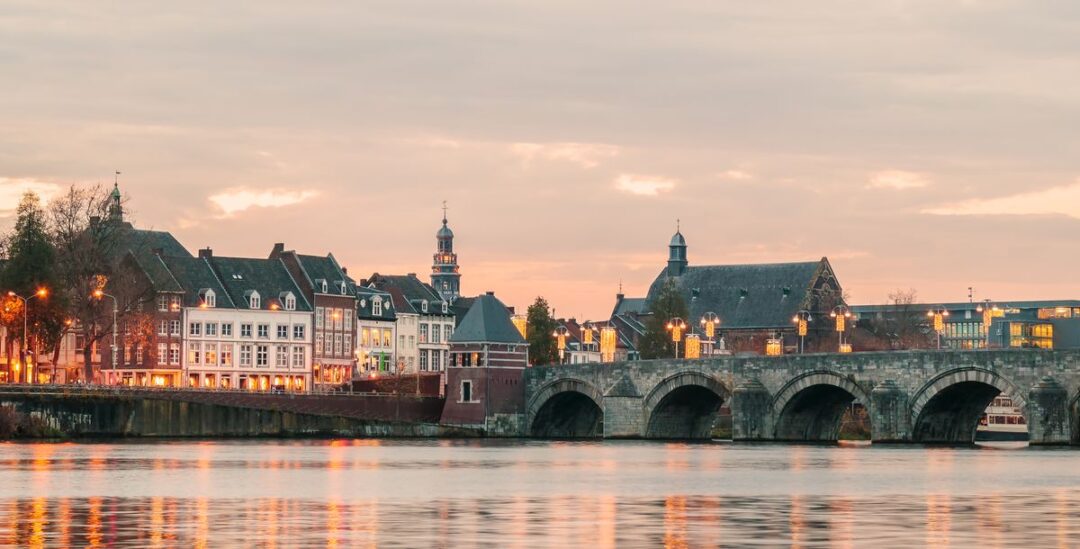 Historisches Maastricht, eine kulturelle Reise durch die niederländische Landschaft